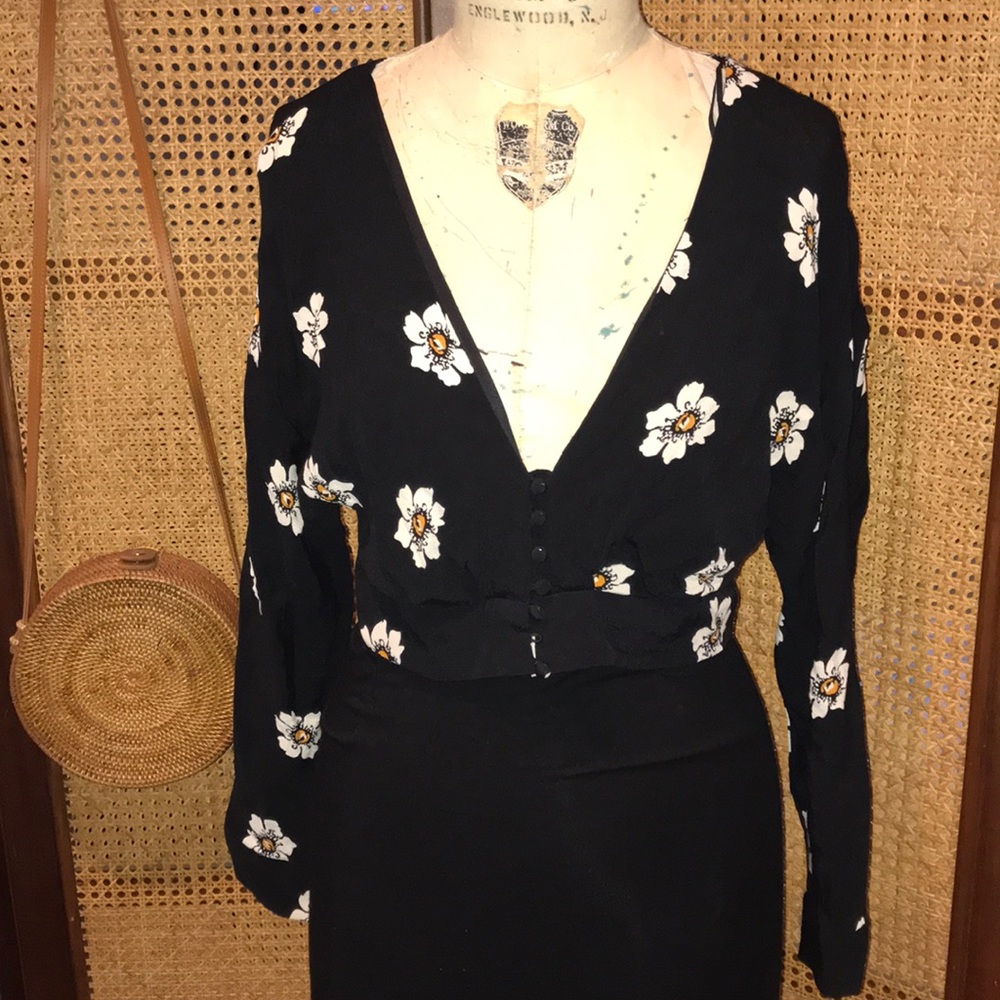 Floral Long-sleeve crop top